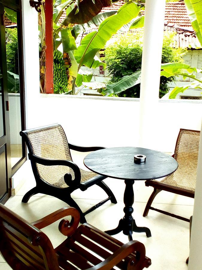 Sleepy Head Guesthouse Unawatuna Buitenkant foto