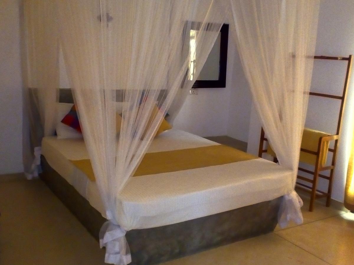 Sleepy Head Guesthouse Unawatuna Buitenkant foto